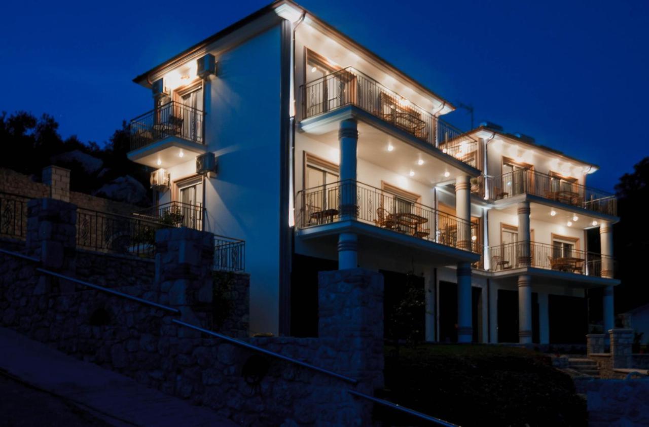 Natura Luxury Suites Parga Exterior foto
