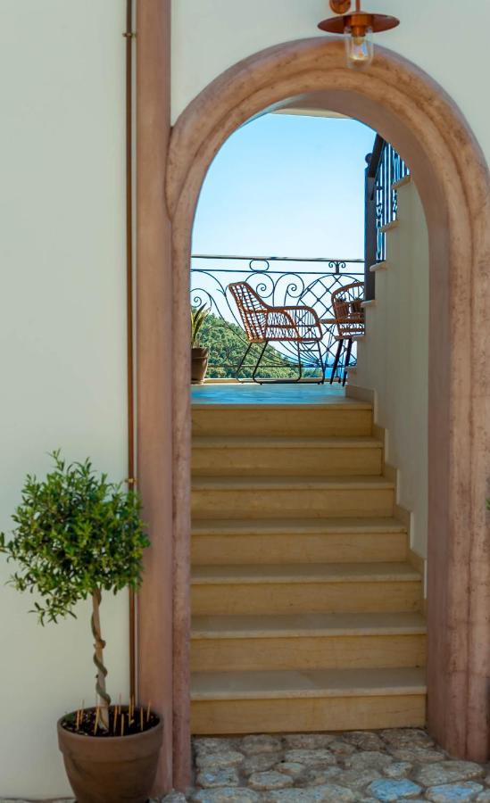 Natura Luxury Suites Parga Exterior foto